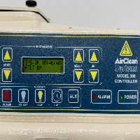 AirClean 600 PCR Workstation image 2